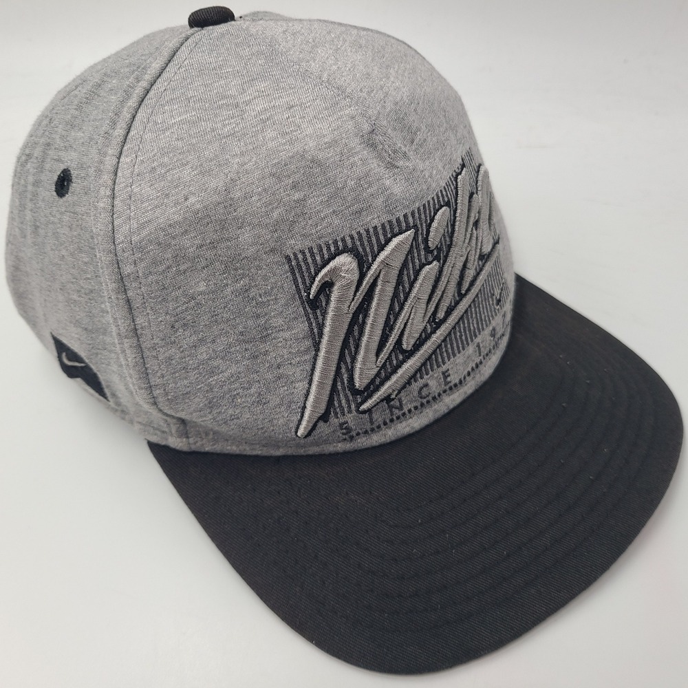 Nike Hat Snapback Gray Black Just Do It Script Since 1972 Logo Casual Cotton Men